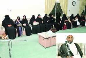 مشاركات في برنامج «التواصل الوطني»... وفي الإطار حسن الصفار. (حسين الرويعي)