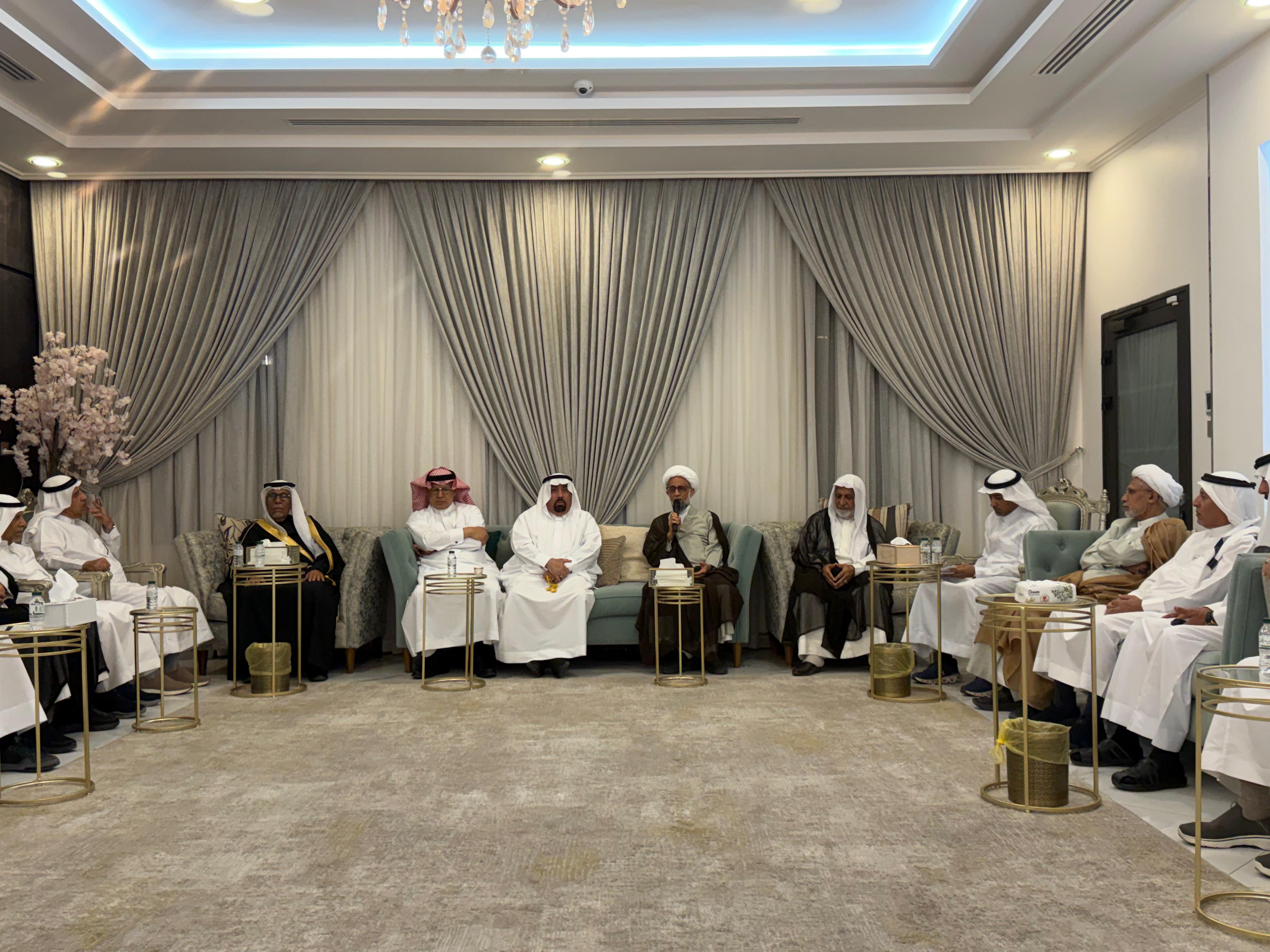 ��� ����